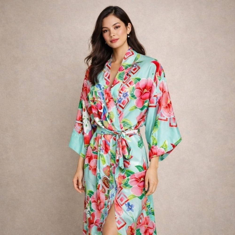 Natori star blossom kimono belted robe